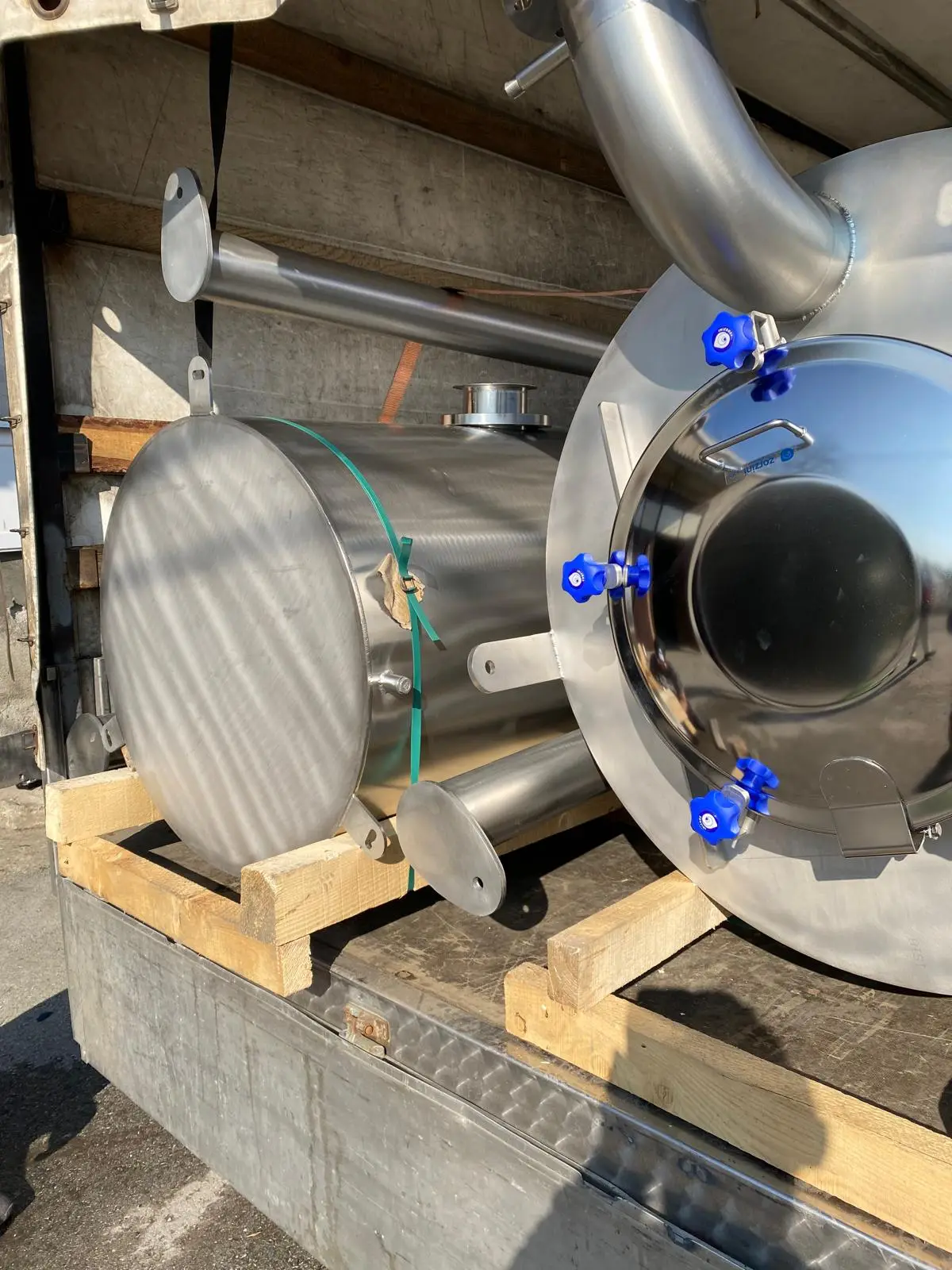 Inox rezervoar za skladištenje biogasa, atestirano postrojenje